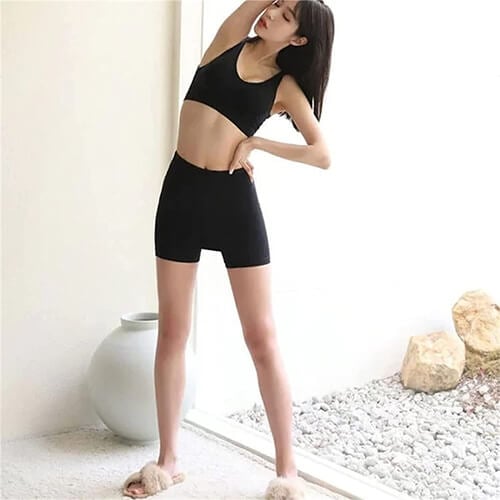 🔥Double-layer Front CrotchIce Silk Safety Shorts