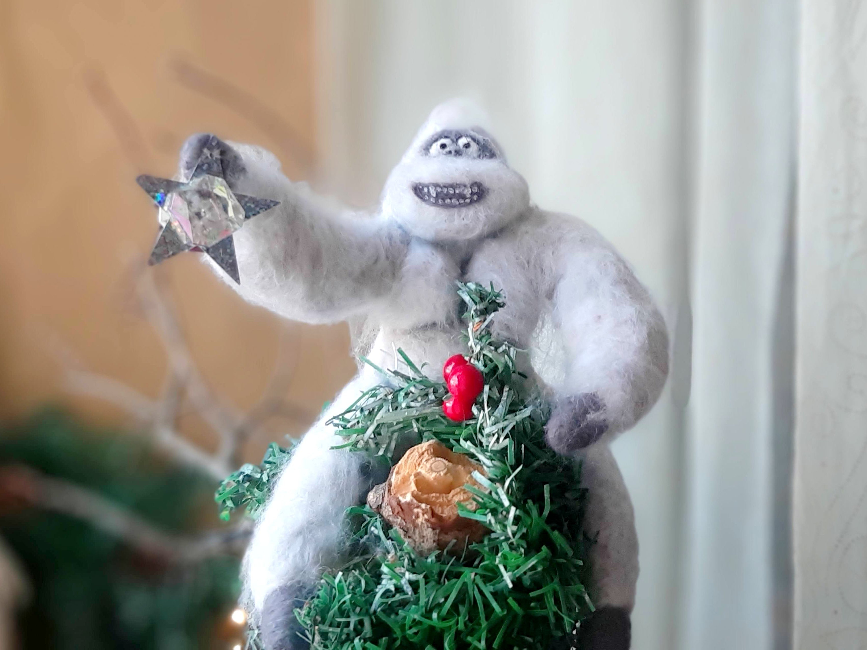 Christmas Tree Topper 🎄Abominable Snowman⛄