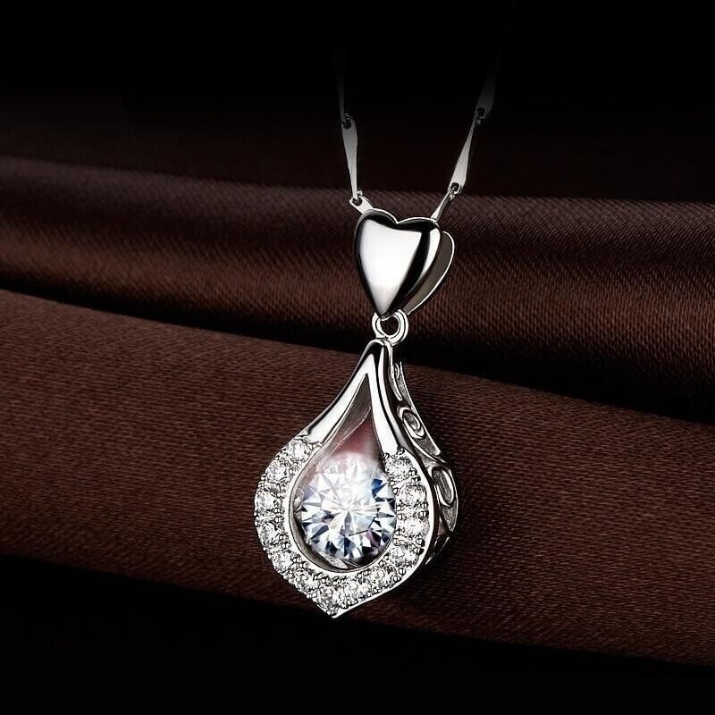 🎁Perfect Gift - Twinkling Heart Waterdrop Stone Necklace