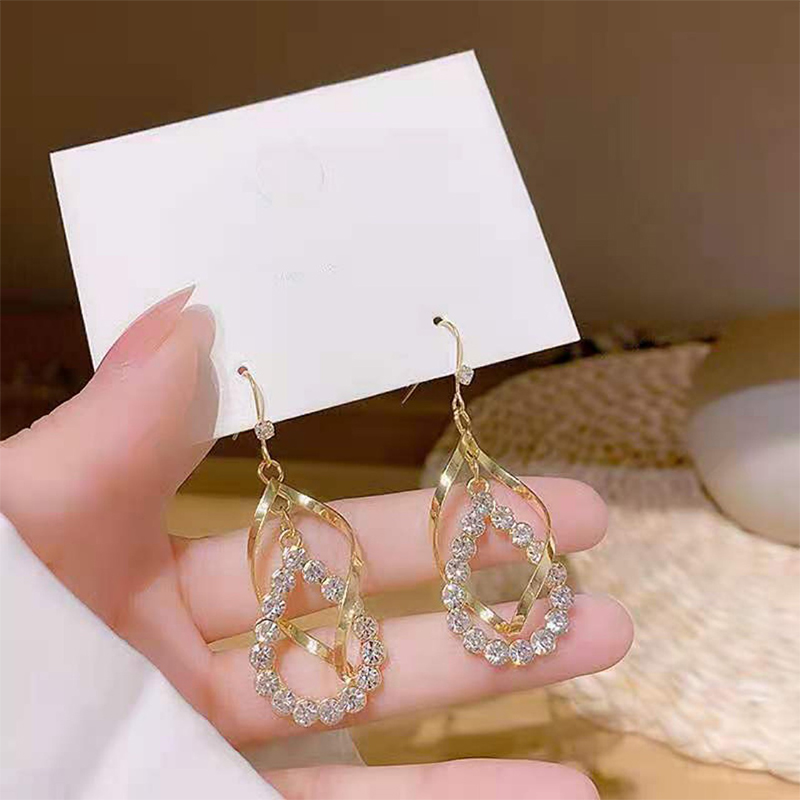 Higolot™ Water Drop Spiral Tassel Earrings