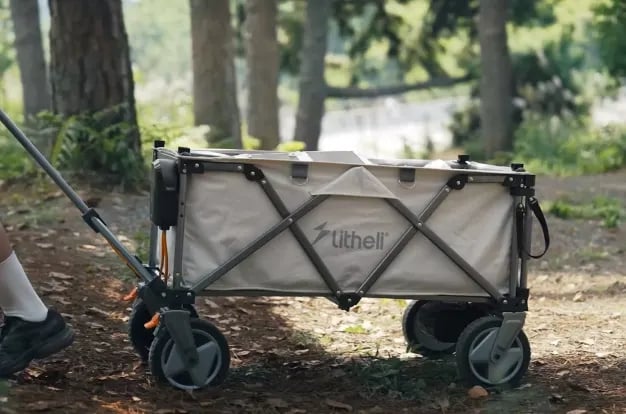 Electric Utility Wagon with Power Bank