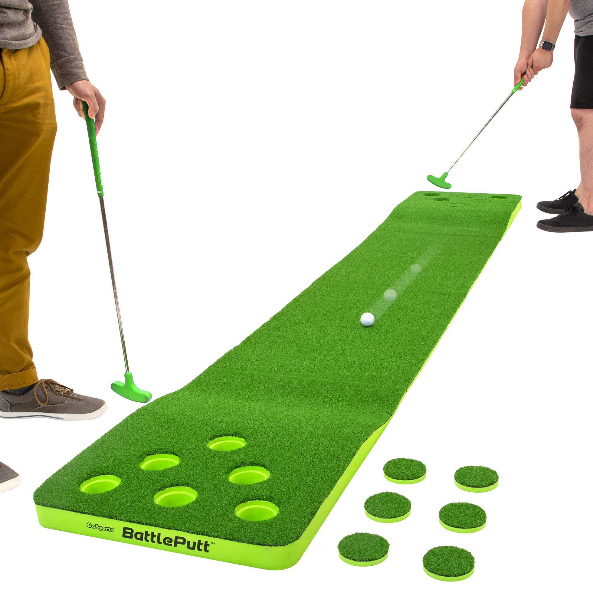 GoSports BattlePutt 2v2 Golf Putting Game: juego estilo tenis de mesa con putting green de 11', 2 putts y 2 pelotas de golf