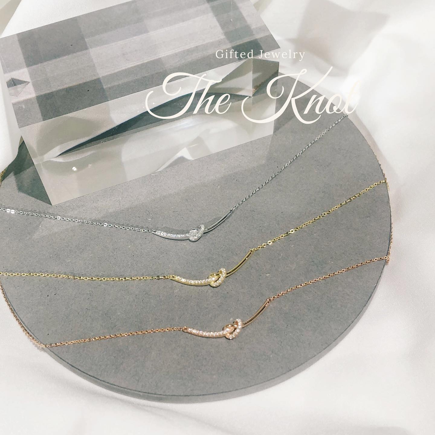 The Knot．Knot Collection