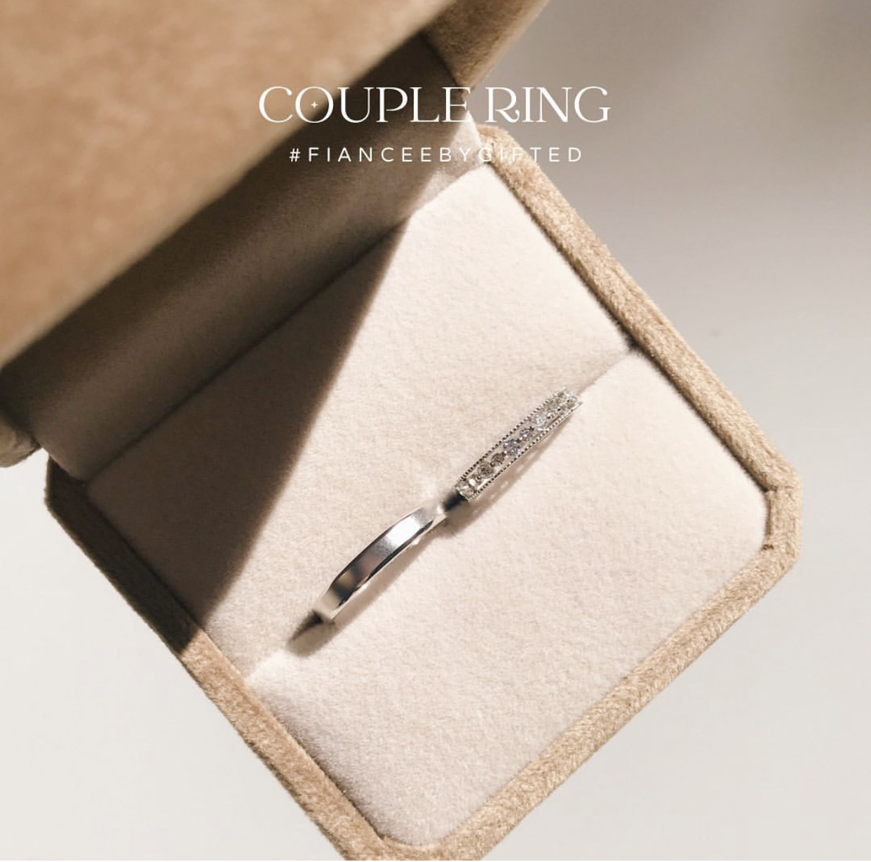 FIANCÉE-Hollow Couple Ring