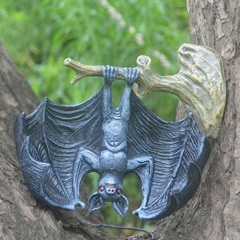 Higomore™ Halloween Style Gothic Bat Garden Decoration