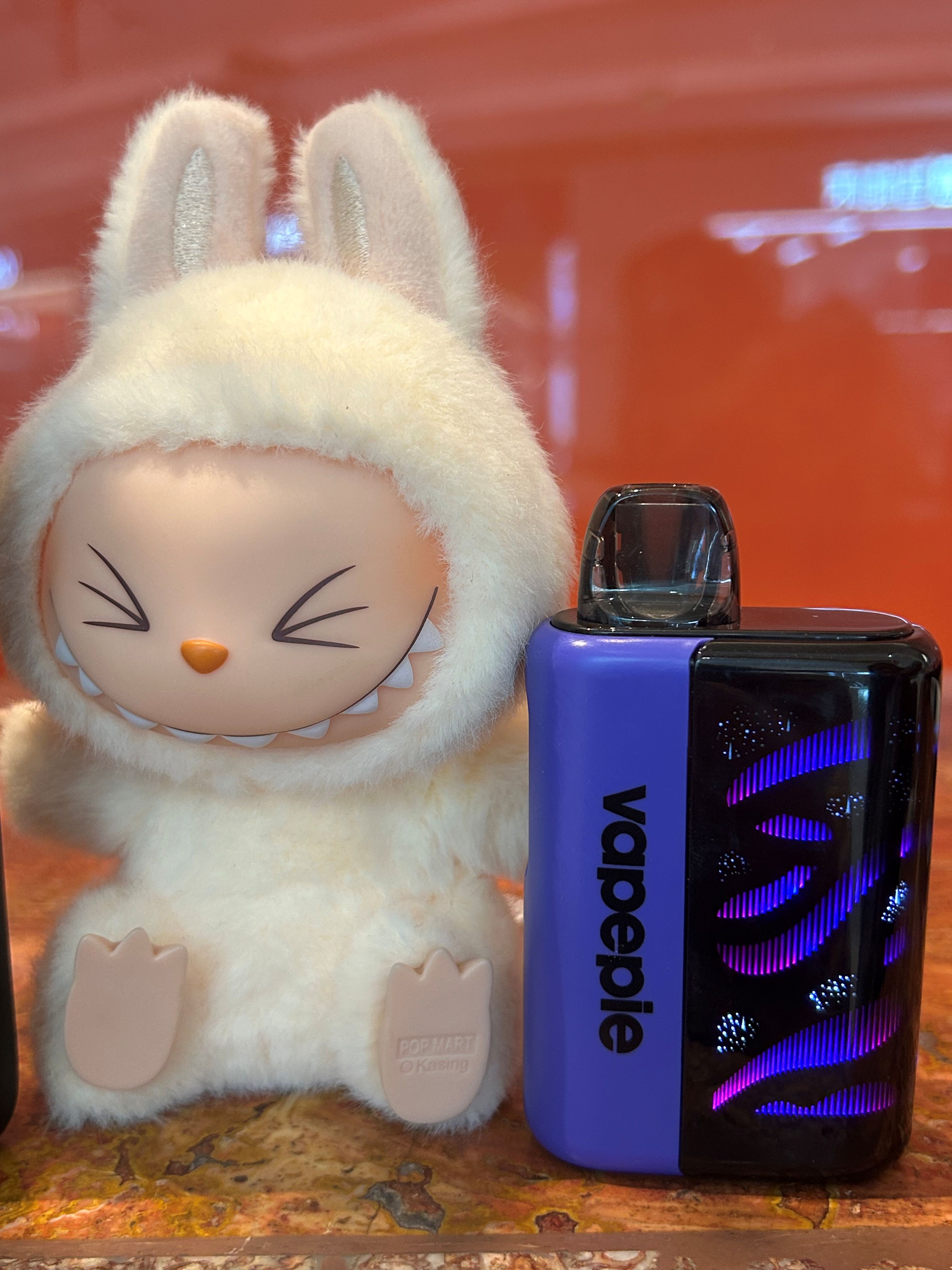35,000 Puffs of Pure Main Character Energy: The Fashion Vapepie is Here.