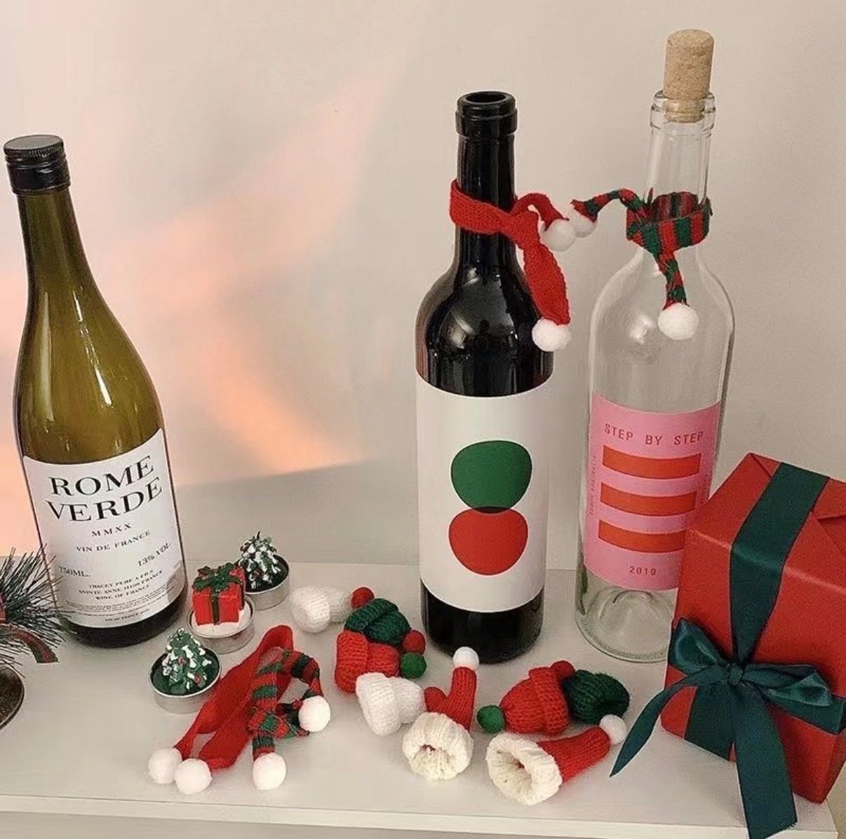 🎄VAPEPIE Christmas Merch: 1 Mini Christmas Hat + 1 Mini Christmas Scarf