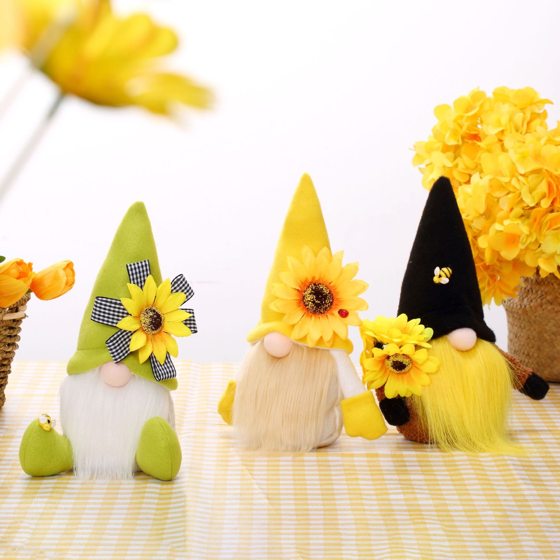 Higolot™ Sunflower-bee-gnome-oranments