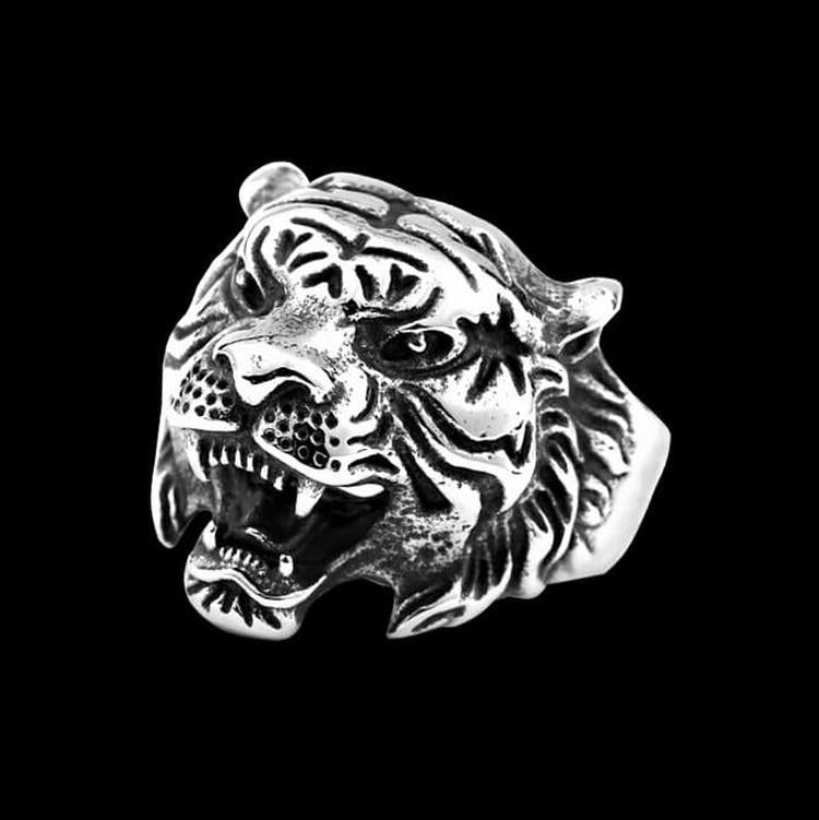 Wild Tiger Ring