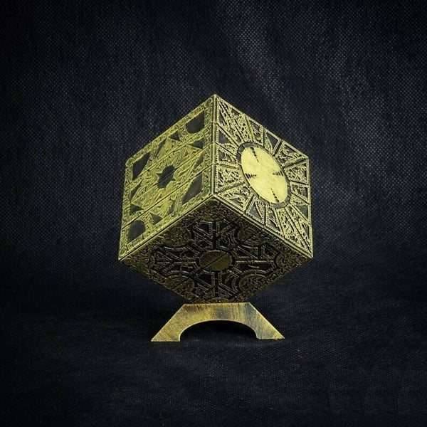 Removable Hellraiser Puzzle Box with Stand-Lament Configuration