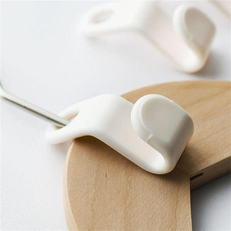 2023 NEW Space-Saving Clothes Hanger Connector Hooks