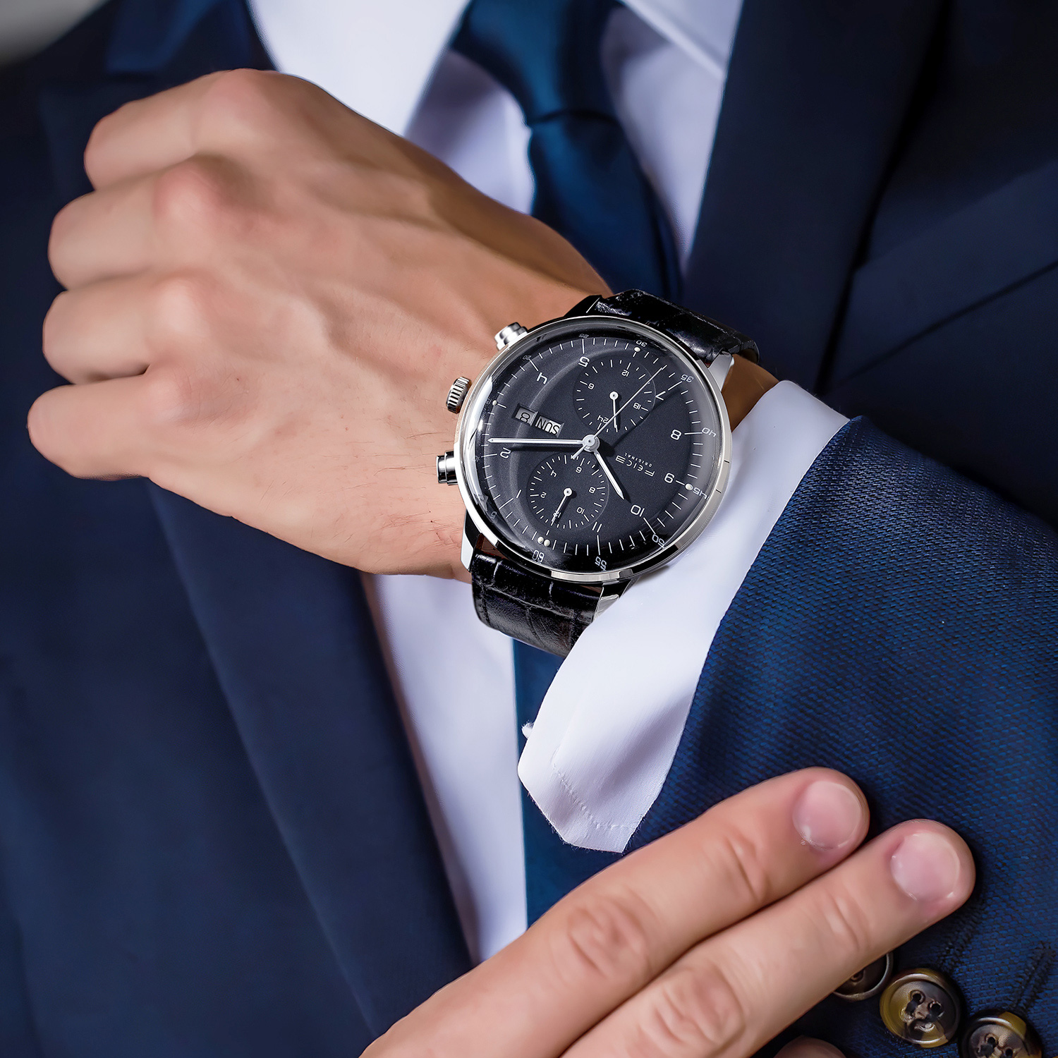FM121 Mechanical Bauhaus Watch