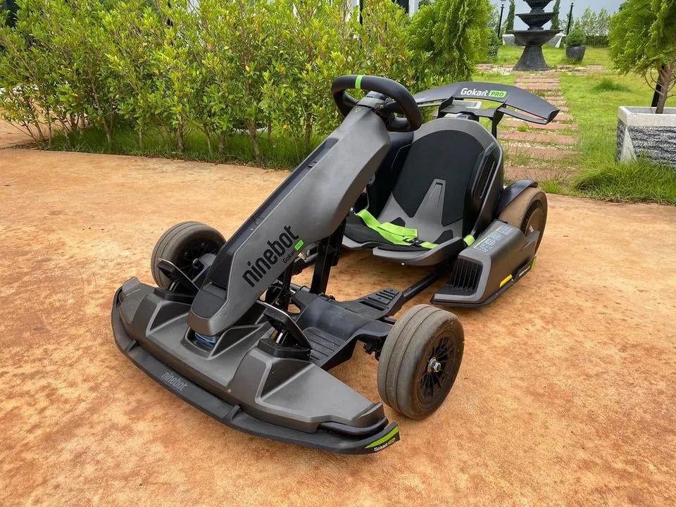 Go Kart Super Rápido con Diseño Moderno